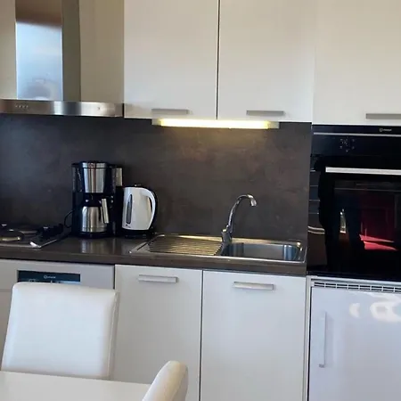 2-room In Daire